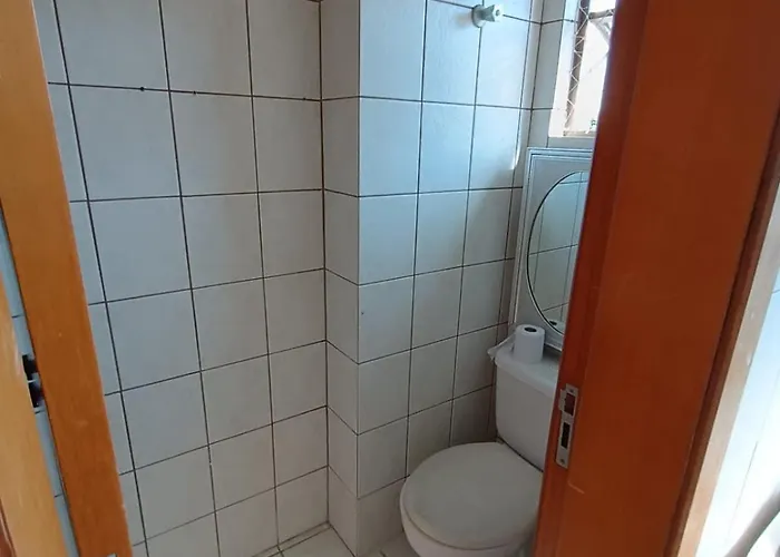 Top-floor Apartment, Wi-fi, Free Two Car Parking Apartamento