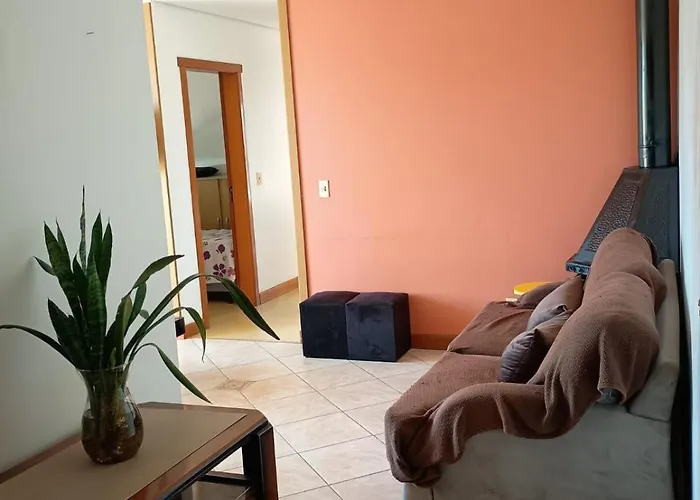 Top-floor Apartment, Wi-fi, Free Two Car Parking Apartamento